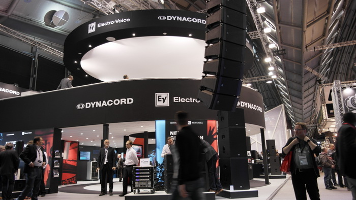 10. DYNACORD ELECTROVOICE_700.jpg