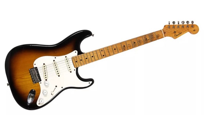 Clapton Hardtail Strat 700x.jpg