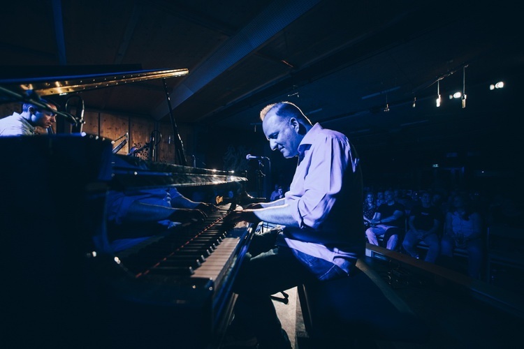 tojás trio 0793 750x