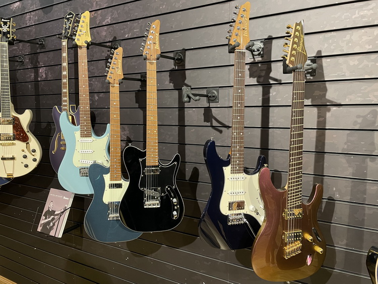 Ibanez AxeDesignLabAZAZSAZESAM 02 750x