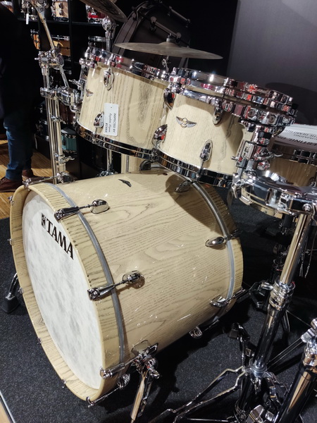 StarWalnutAntique White Japanese Chestnut 450x