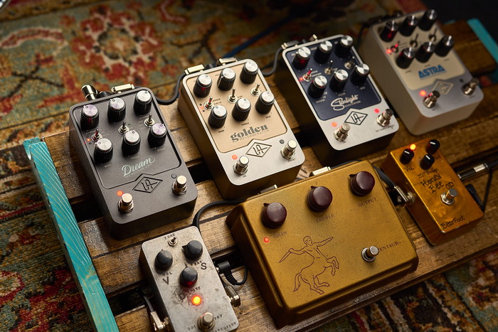 board 700x