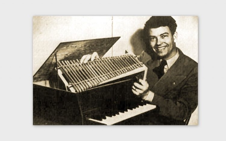 1942 Harold Rhodes Air Corps Piano Xylette 750x