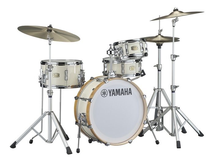 Stage Custom Hip 4H CLW 700x
