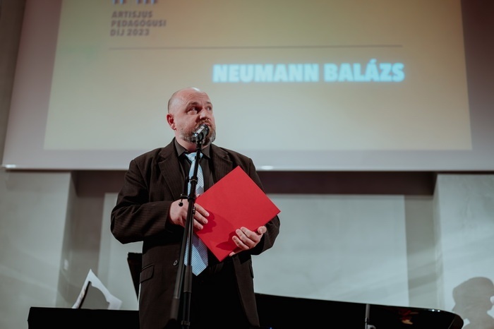 neumann balazs foto labancz viktoria 700x