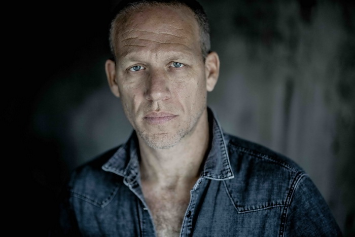 Avishai Cohen Andreas Terlaak 700x