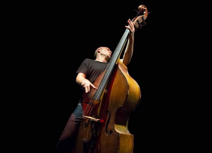 Avishai Cohen Seda Ozguven 700x